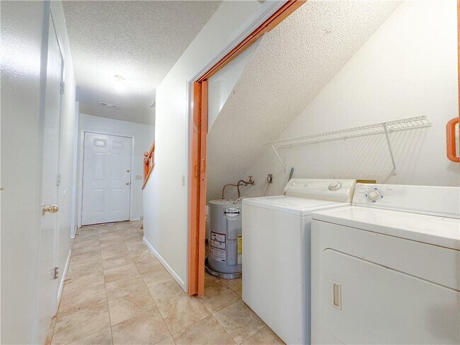 Foto del edificio - 4114 N Sunflower Cir