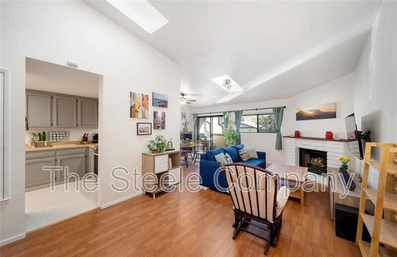 Foto principal - 3335 Broad St