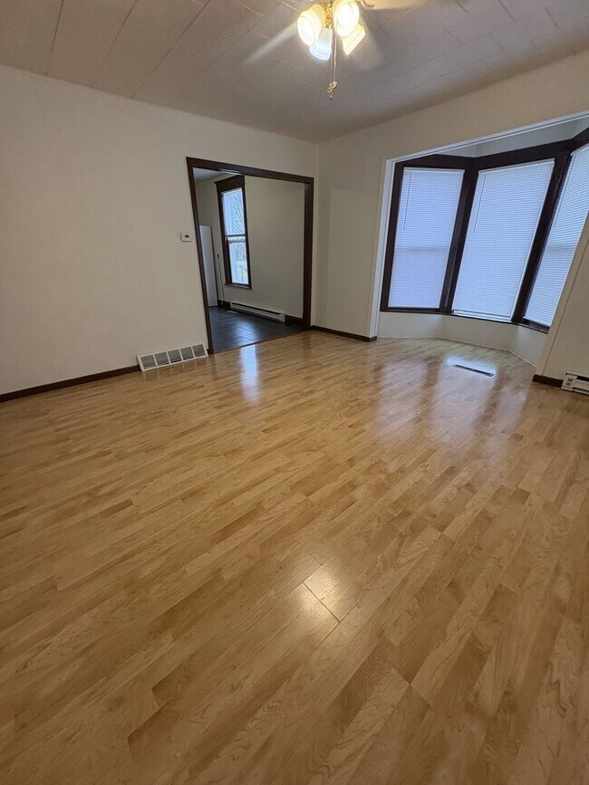 Foto del edificio - 103 Division St