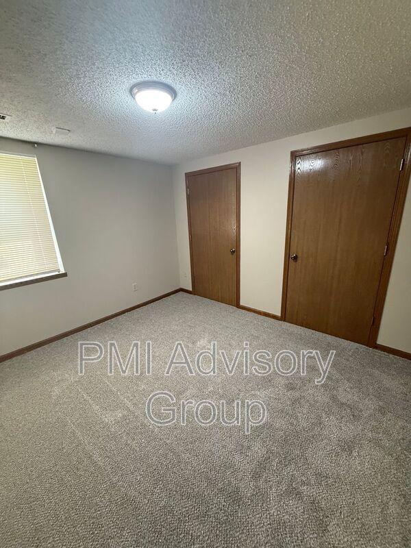 Foto del edificio - 2816 SW Westport Plaza Dr