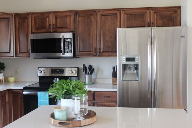 Foto del edificio - Main Floor Living - Updated 2021 - 5 Min f...