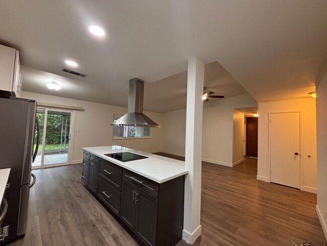 Building Photo - Modern Comfort Meets Style – Remodeled 4BD/2BA Vacaville Home