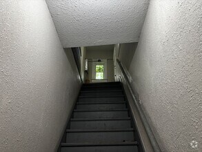 Building Photo - 401 N 5th St