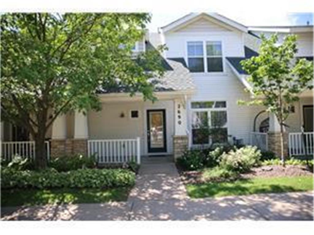 Foto principal - 2690 Pinkspire Ln E