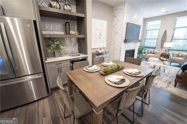 Foto del edificio - 1052 Fraser St