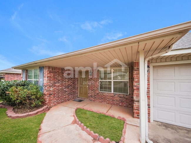 Foto del edificio - 613 E Juniper Ln
