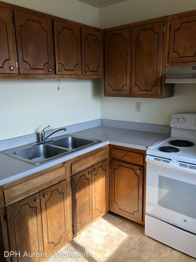 Foto principal - 747-751 Aurora Ave