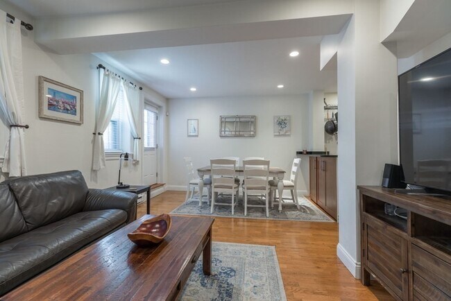 Foto del edificio - 19 Garrison St