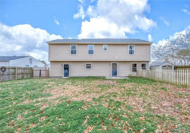 Photo - mubarak room 1 House