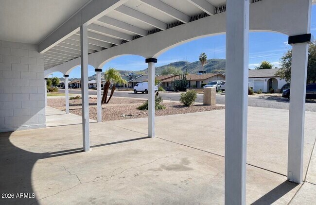 Foto del edificio - 2022 W Eugie Ave