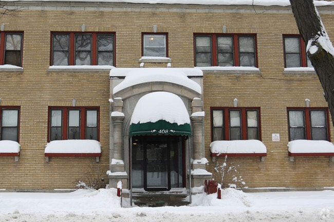 Building Photo - 468 Lake Ave