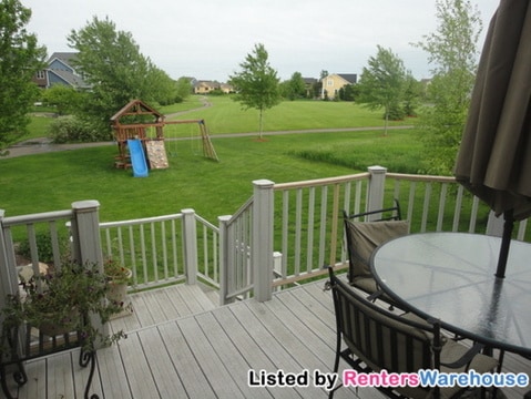 Building Photo - 6712 Lakeview Cir NE