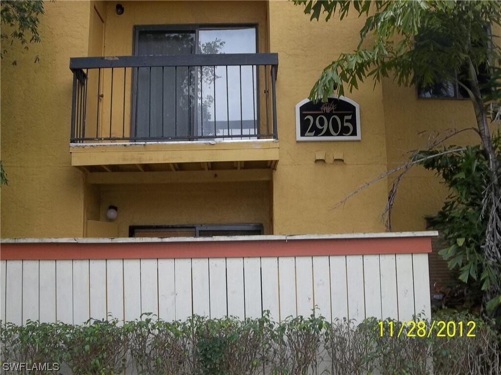2905 Winkler Ave Unit 705, Fort Myers, FL 33916 Condo for Rent in Fort Myers, FL
