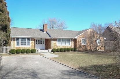 Building Photo - 49 Hedges Ln