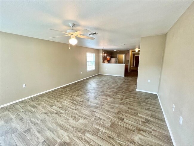 Building Photo - 7813 Duber Ln