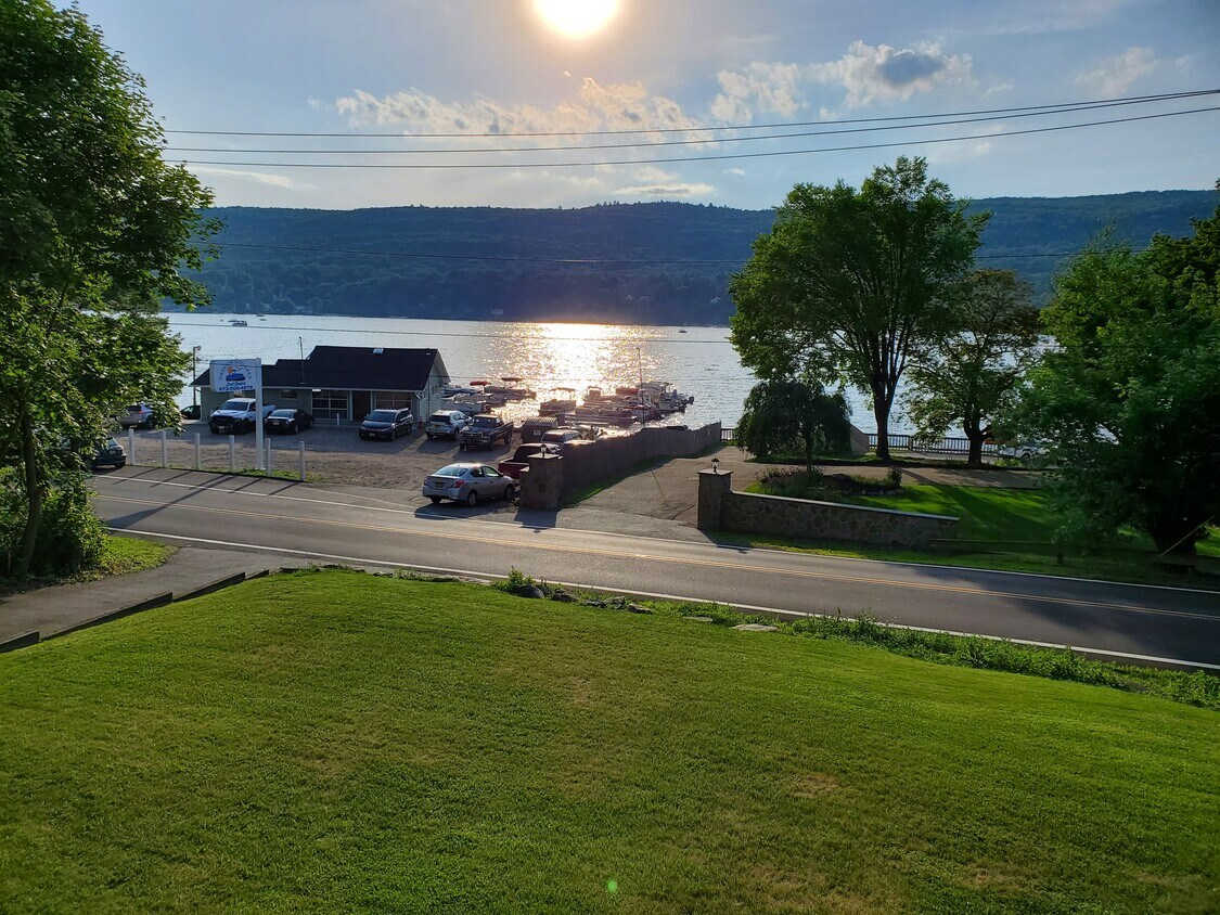 2 E Shore Rd, Greenwood Lake, NY 10925 Townhome Rentals in Greenwood