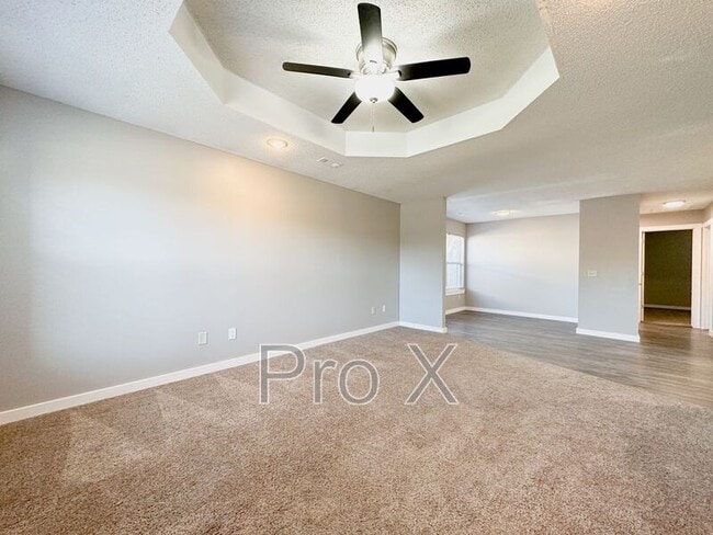 Photo - 1446 N Dawn Dr House