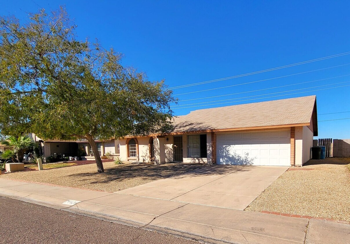 Photo - 1626 W. Beaubien Drive