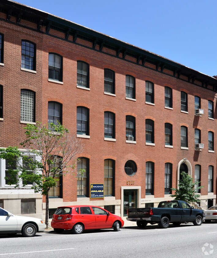 Building Photo - 1025 St. Paul St