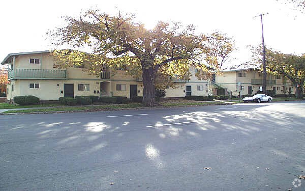 Foto del edificio - 2735-2757 21st St