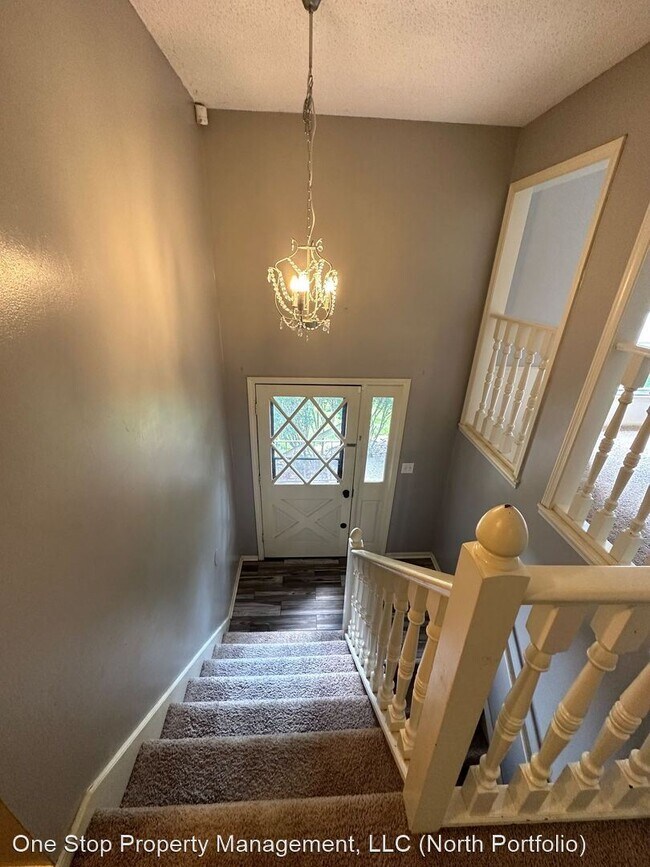 Foto del edificio - 4 br, 2.5 bath House - 3032 NE 73rd Terr