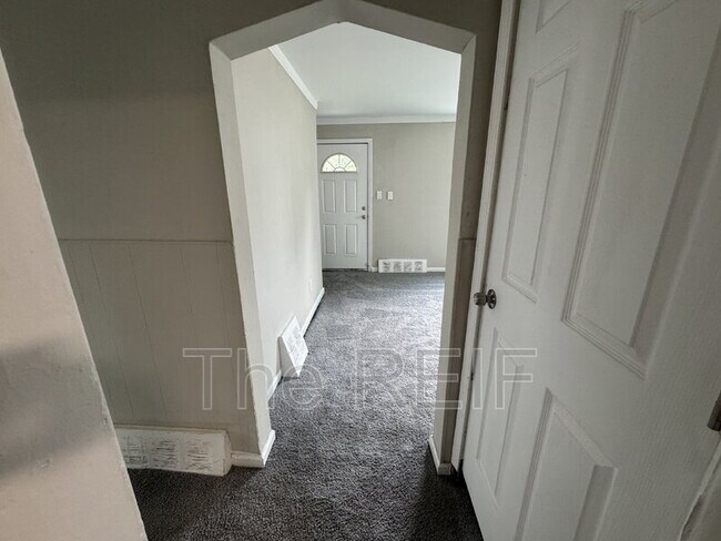 Foto del edificio - 4133 Moore St