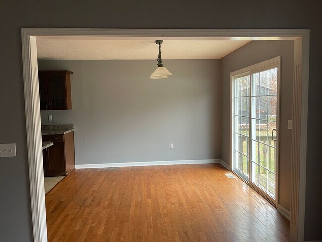 Building Photo - 2145 CROSSFIELD