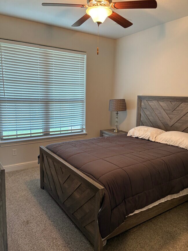Foto del edificio - 961 Ashmore Landing Loop