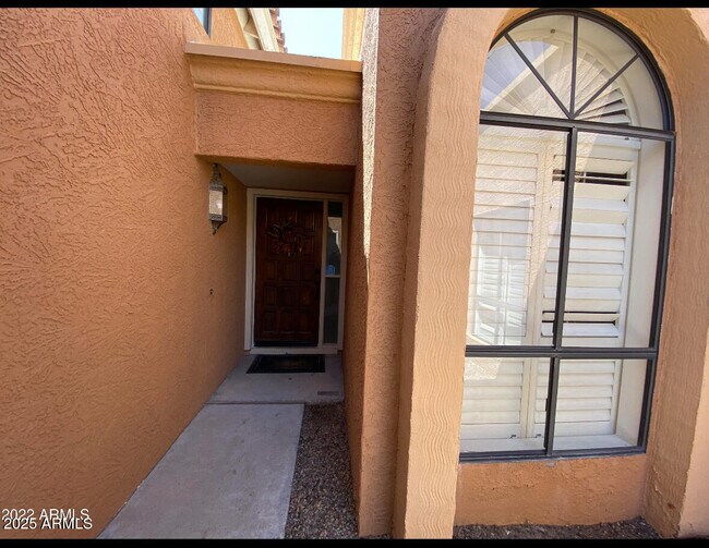 Foto del edificio - 10847 N 10th Pl