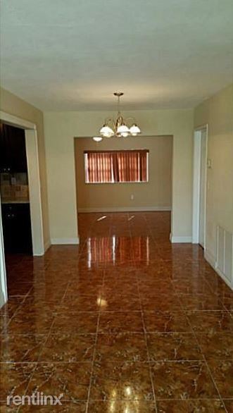 Building Photo - 3 br, 2.5 bath House - 7908 Ramona Street