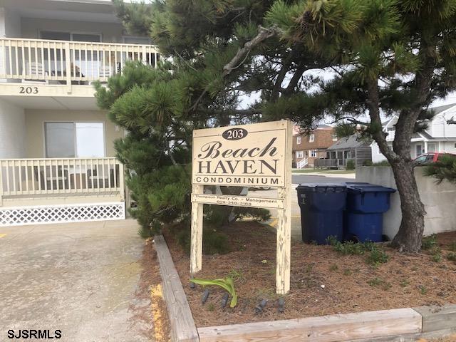 Foto principal - 203 E Brigantine Ave