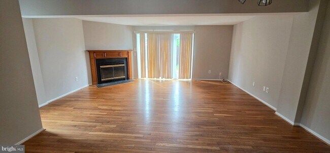 Foto del edificio - 5870 Chipwood Ct