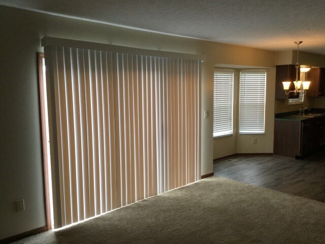 Foto del edificio - 9249 Belmont Pl