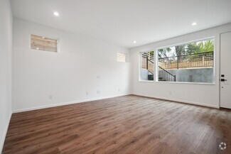 Building Photo - 2713 W Howe St