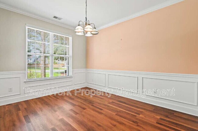 Foto del edificio - 2936 Sugarberry Ln