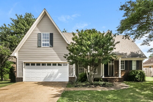Building Photo - 5996 Southbend Ln