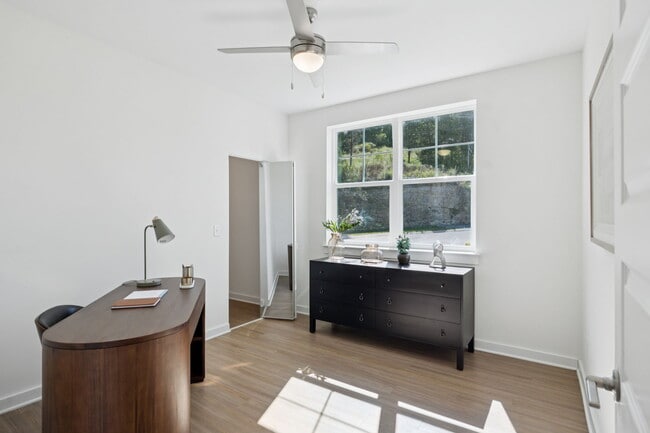 Building Photo - Sanctuary Bluff Apartments