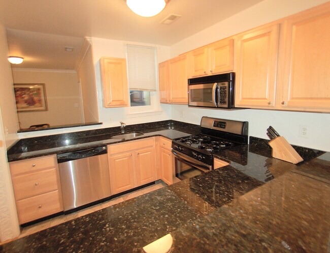 Foto del edificio - 60 Bates St NW