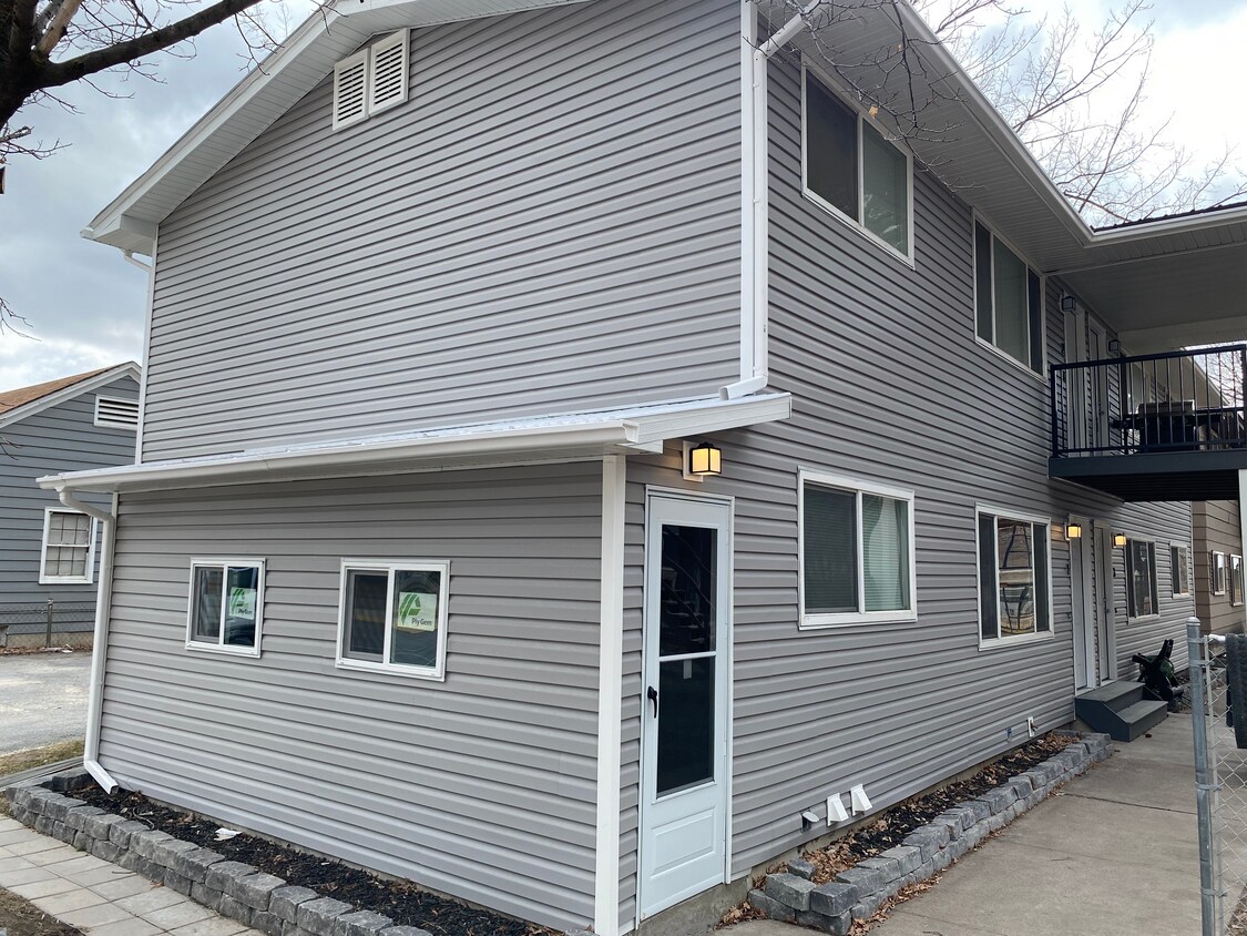 Foto principal - 1227 S 4th Ave