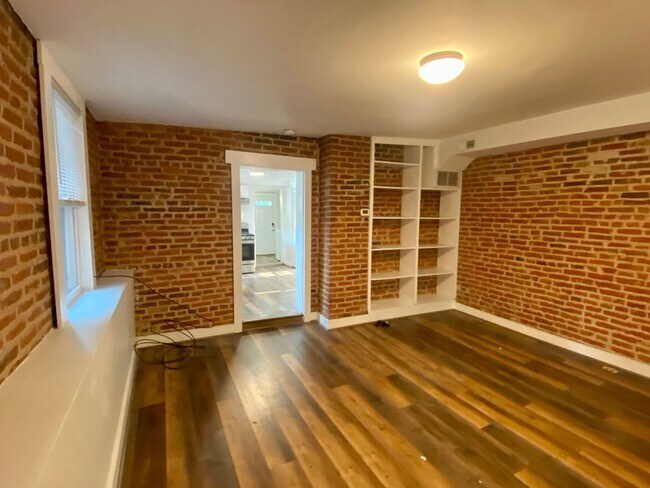 Foto del edificio - 1624 Aliceanna St