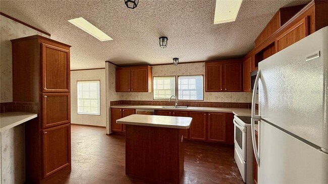 Foto del edificio - 4541 Deer Run Rd