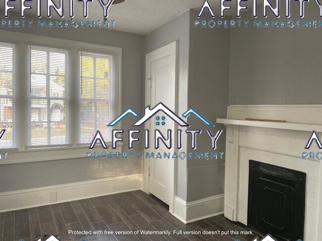 Foto del edificio - 3x1 home 1105 Blvd Macon, Ga