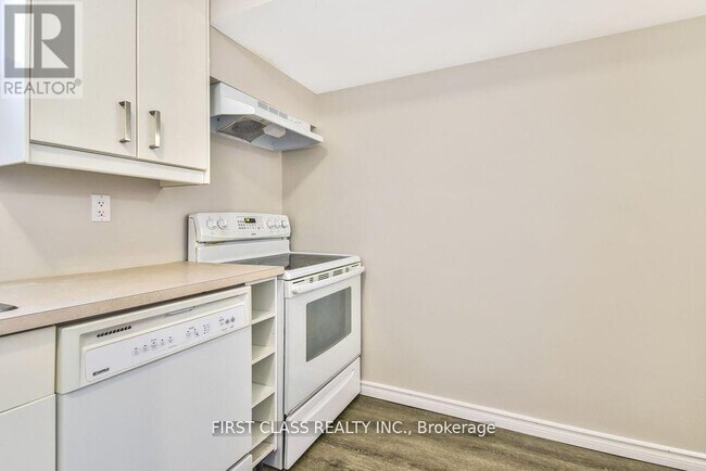 Building Photo - 24 Fintona Ave