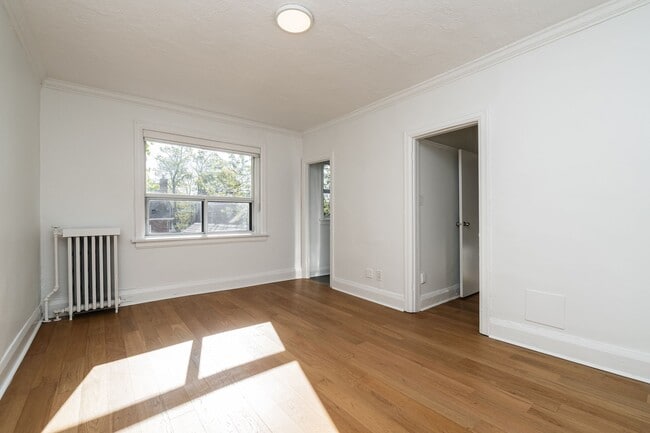 Building Photo - 145 Arlington Avenue