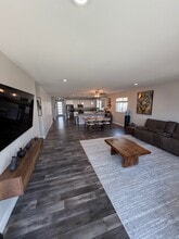 Building Photo - 1213 N 28th St