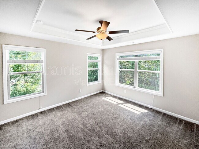 Building Photo - 2109 Pinnacle Walk