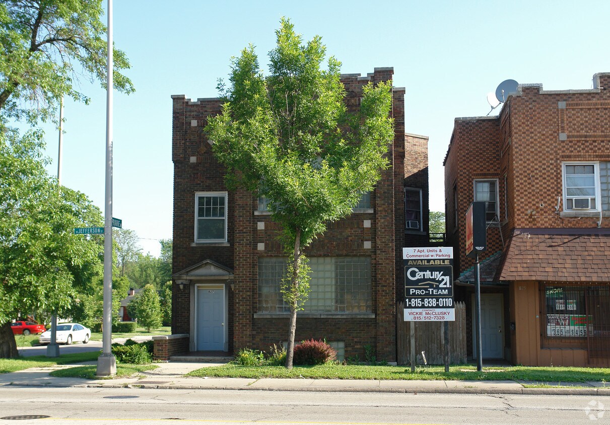 Primary Photo - 825 W Jefferson St