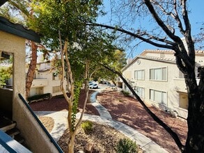 Building Photo - 3058 Casey Dr