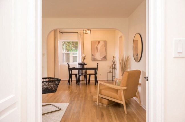 Foto del edificio - 5732 W 85th Pl