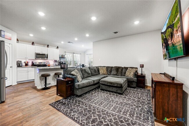 Foto del edificio - 849 Gerardia Ct